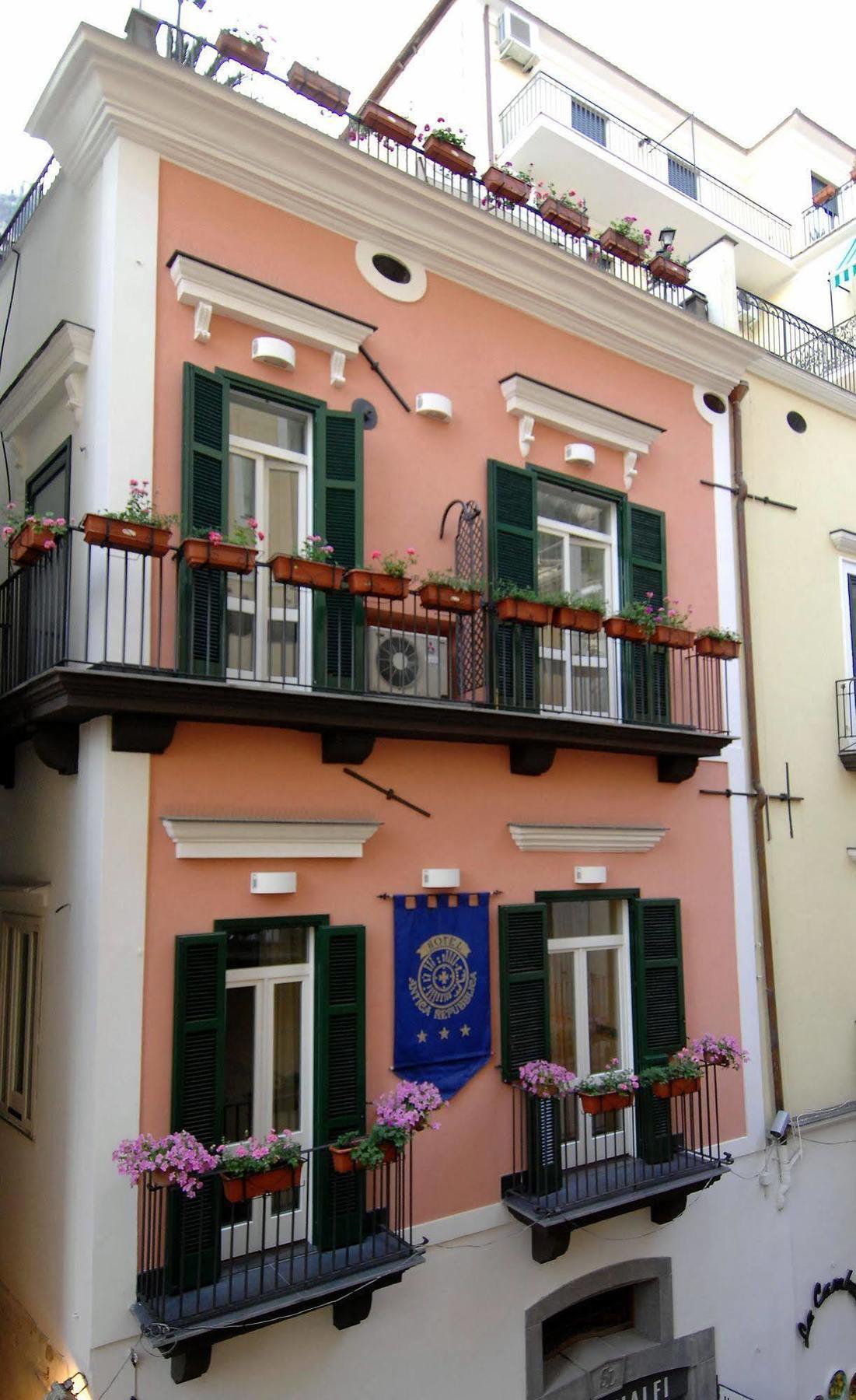 Hotel Antica Repubblica In Amalfi Center At 100Mt From The Sea Dış mekan fotoğraf